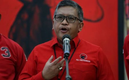 Kontroversi Paska-Debat Pilpres 2024: Hasto Bela Anies, Pelaporan ke Bawaslu Dinilai Ancaman Demokrasi