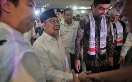 Dukungan Khofifah ke Prabowo-Gibran Tak Mengganggu, Timnas Anies-Muhaimin Yakin pada Kekuatan Lokal