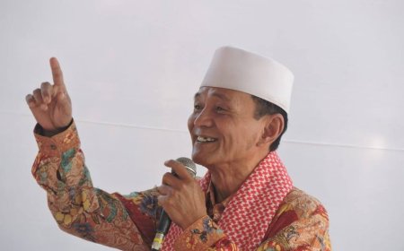 Mengenang Ulama Kharismatik Indramayu, Buya Syakur Yasin, yang Tutup Usia pada Usia 75 Tahun