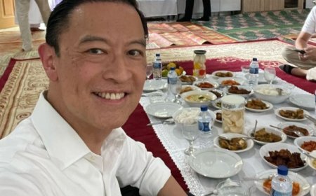 Tom Lembong Buka Suara Pasca-Debat Cawapres: Kenangan Indah dan Sorotan Netizen