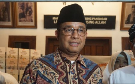 Anies: Prioritaskan Angkat Guru PPPK, Bukan Bangun IKN