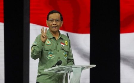 Mahfud Dilaporkan ke Bawaslu Imbas Sebut 'Recehan dan Ngawur' di Debat