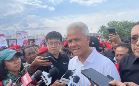 Ganjar Pranowo: Jokowi Bukan Pengejar Agenda Kampanye, Tegaskan Hubungan Persahabatan dalam Kunjungan Kerja