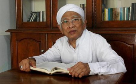 Gus Mus: Fokus NU pada Kesejahteraan Indonesia, Bukan Politik Capres - Menegaskan Komitmen Netralitas