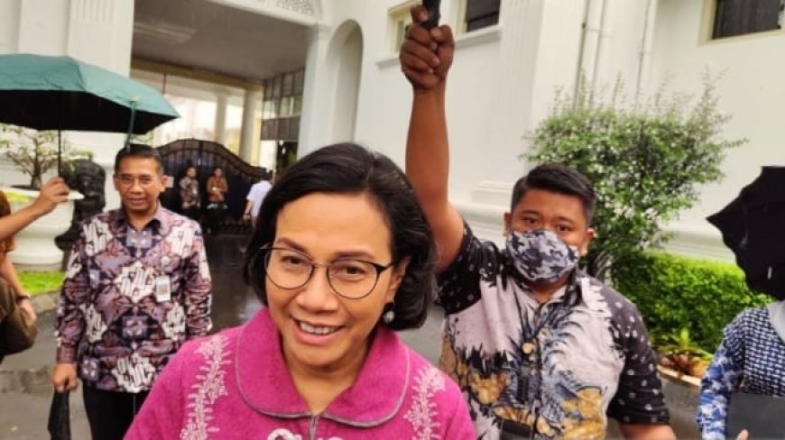 Sri Mulyani Tetap Fokus Meski Isu Mundur dari Kabinet Mencuat: "Saya Bekerja, Oke Makasih"