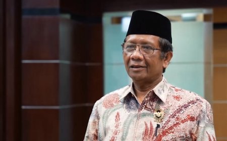 Rektor Perguruan Tinggi Ditekan untuk Dukung Jokowi: Mahfud MD Ungkap Operasi Intervensi