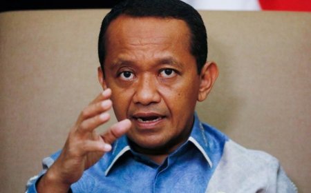 Bahlil Diminta Tenang & Fokus Kerja Daripada Urus Kampus Kritik Jokowi