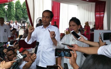 Jokowi Ungkap Peluang Pemilu 1 Putaran setelah Nyoblos di Gambir: "Kita Tunggu Bersama-sama"