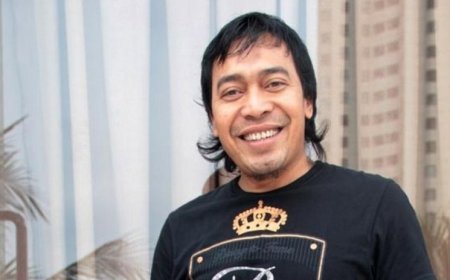 Komeng, Sang Komedian yang Mengejutkan: Raih Suara 1 Juta, Kalahkan Ganjar dan Parpol di Pemilihan DPD RI Jabar