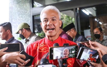 Ganjar Memastikan Keharmonisan dengan Mahfud dan Tidak Intens dengan Anies-Muhaimin