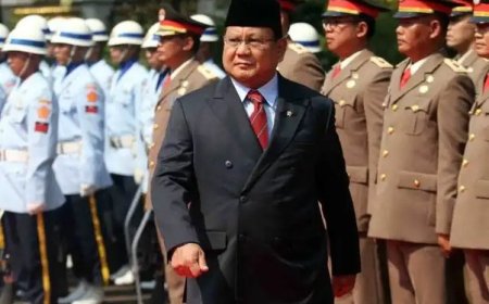 Prabowo Subianto akan menjadi salah satu dari sedikit penerima pangkat jenderal bintang empat
