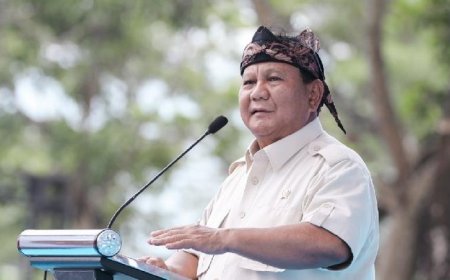 Jokowi Akan Berikan Kenaikan Pangkat Jenderal Bintang Empat kepada Prabowo Subianto