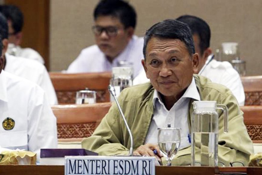 Menteri ESDM Sinyal Kenaikan Harga BBM, Pertamina dan SPBU Bersiap Menyesuaikan