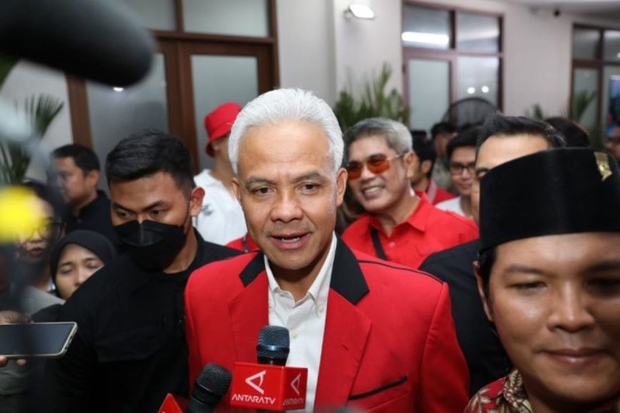 Ganjar Pranowo Mendorong KPU Akui Kegagalan Sistem Elektronik Pemilu 2024