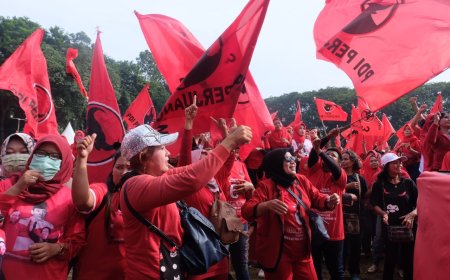 Saksi PDIP Solo Tolak Teken Rekapitulasi Pilpres di Seluruh Kecamatan