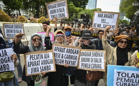 Masyarakat Beraksi! Tuntut Keadilan dan Transparansi Pemilu di Depan Gedung DPR Hari Ini