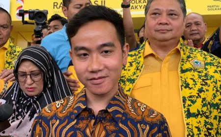 Gibran Diminta Klarifikasi Soal Rumor Jokowi Gabung Golkar: Masyarakat Diminta Bersikap Bijak