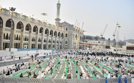 Buka Puasa Bersama di Masjidil Haram: Arab Saudi Resmi Buka Peluang, Umat Muslim Bersiap Sambut Ramadan