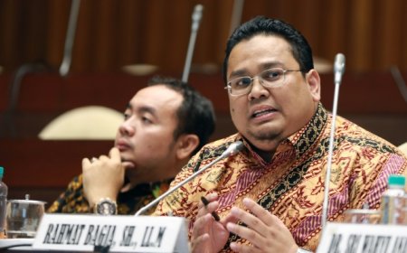 Bawaslu Tegur KPU atas 'Hilangnya' Diagram Real Count Sirekap