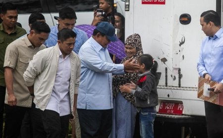 Mayor Teddy Masih Jadi Ajudan Prabowo Meski Sudah Dipromosikan: Kemhan Ungkap Prosesnya