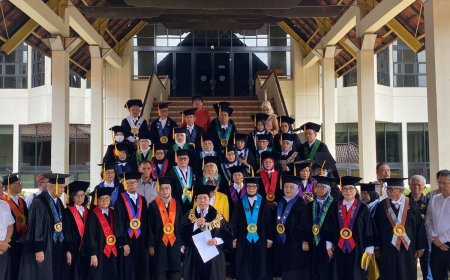 Guru Besar UI Kritik Jokowi Terkait Politik Bansos dan Intimidasi