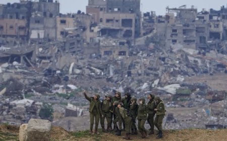 Serangan Udara Israel Tewaskan 36 Anggota Keluarga Saat Sahur