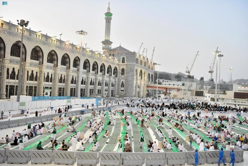 Buka Puasa Bersama di Masjidil Haram: Arab Saudi Resmi Buka Peluang, Umat Muslim Bersiap Sambut Ramadan