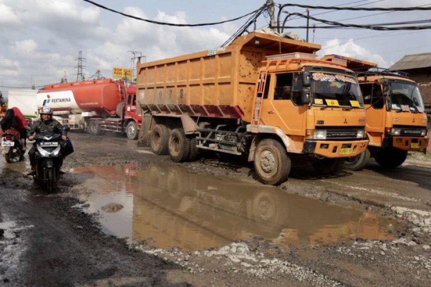 Atasi Masalah Jalan di Parung Panjang, Bupati Bogor Minta Pusat Bangun Jalan Tambang