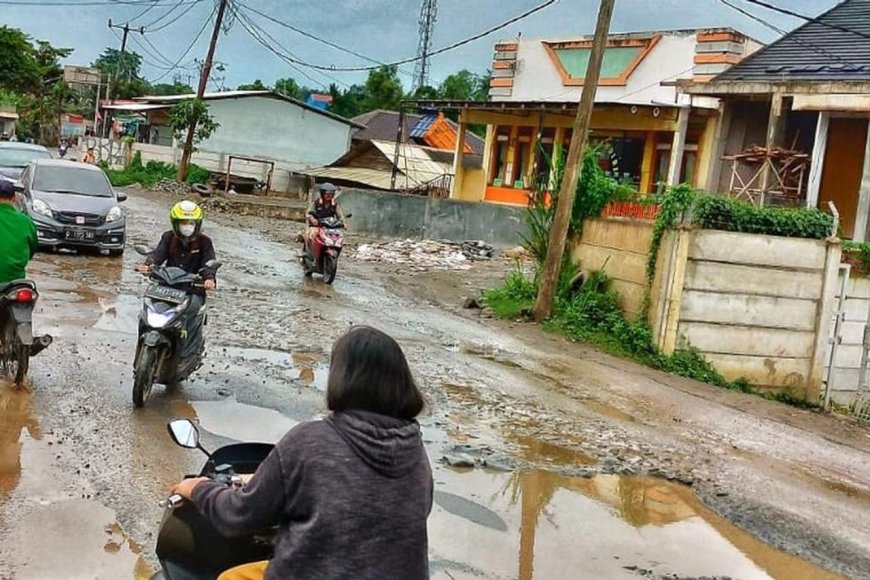 Bupati Bogor Ajukan Bantuan Pusat untuk Bangun Jalan Tambang di Parung Panjang