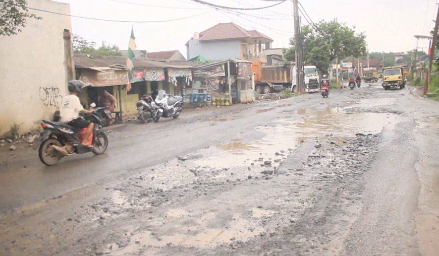 Bupati Bogor Akhirnya Minta Pusat Bangun Jalan Tambang Parung Panjang