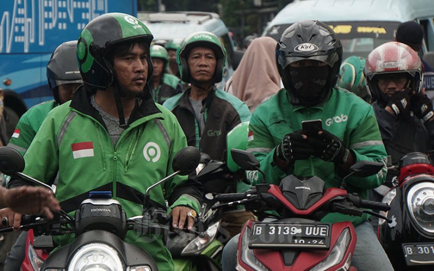 Serikat Driver Ojol Ultimatum Gojek - Grab Dkk soal Jatah THR